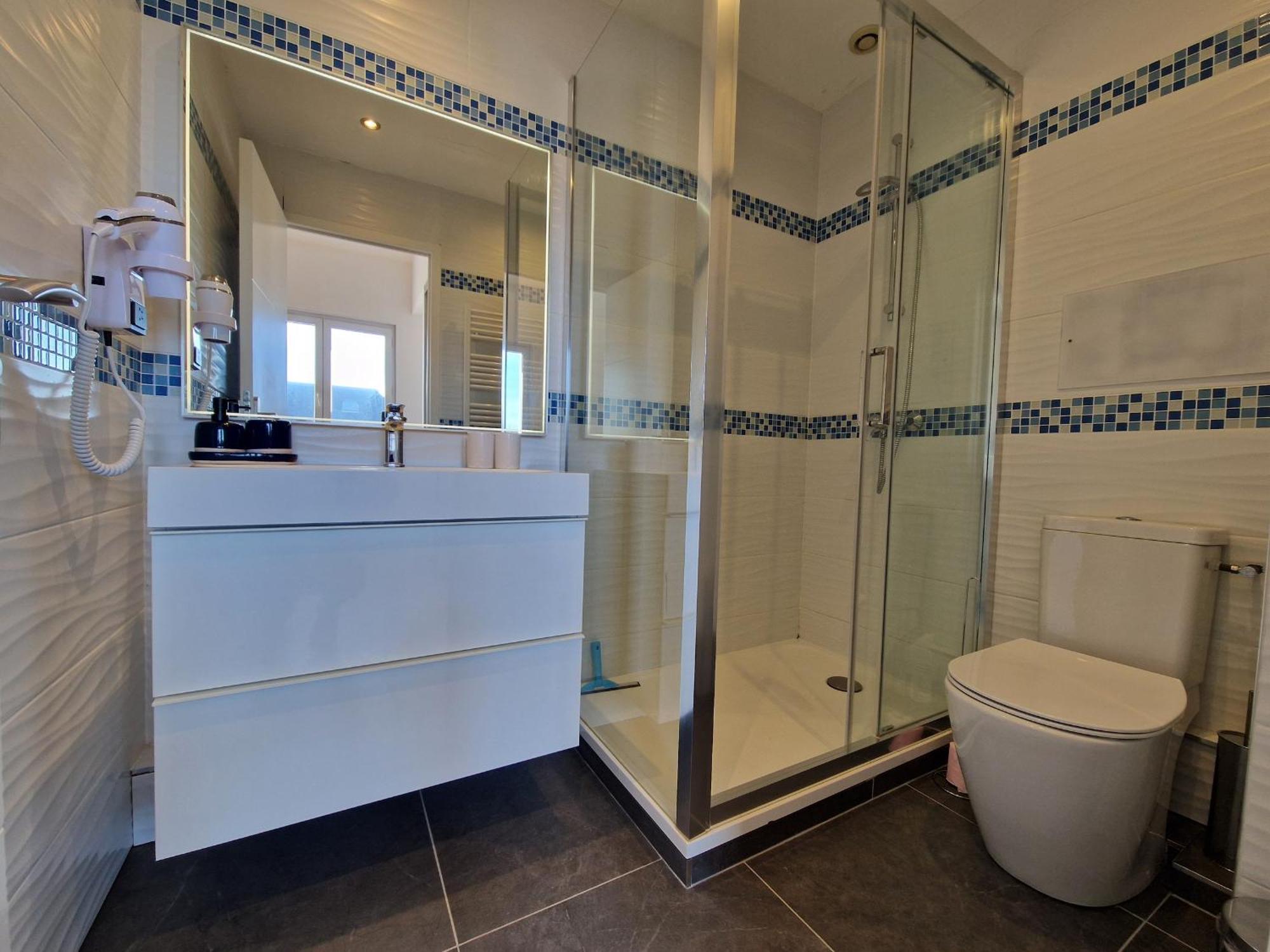 Loft 4 Pers Centre Chatelaillon-Plage, A Deux Pas De La Mer Et Du Casino, Wi-Fi Inclus - Fr-1-706-26 Eksteriør bilde