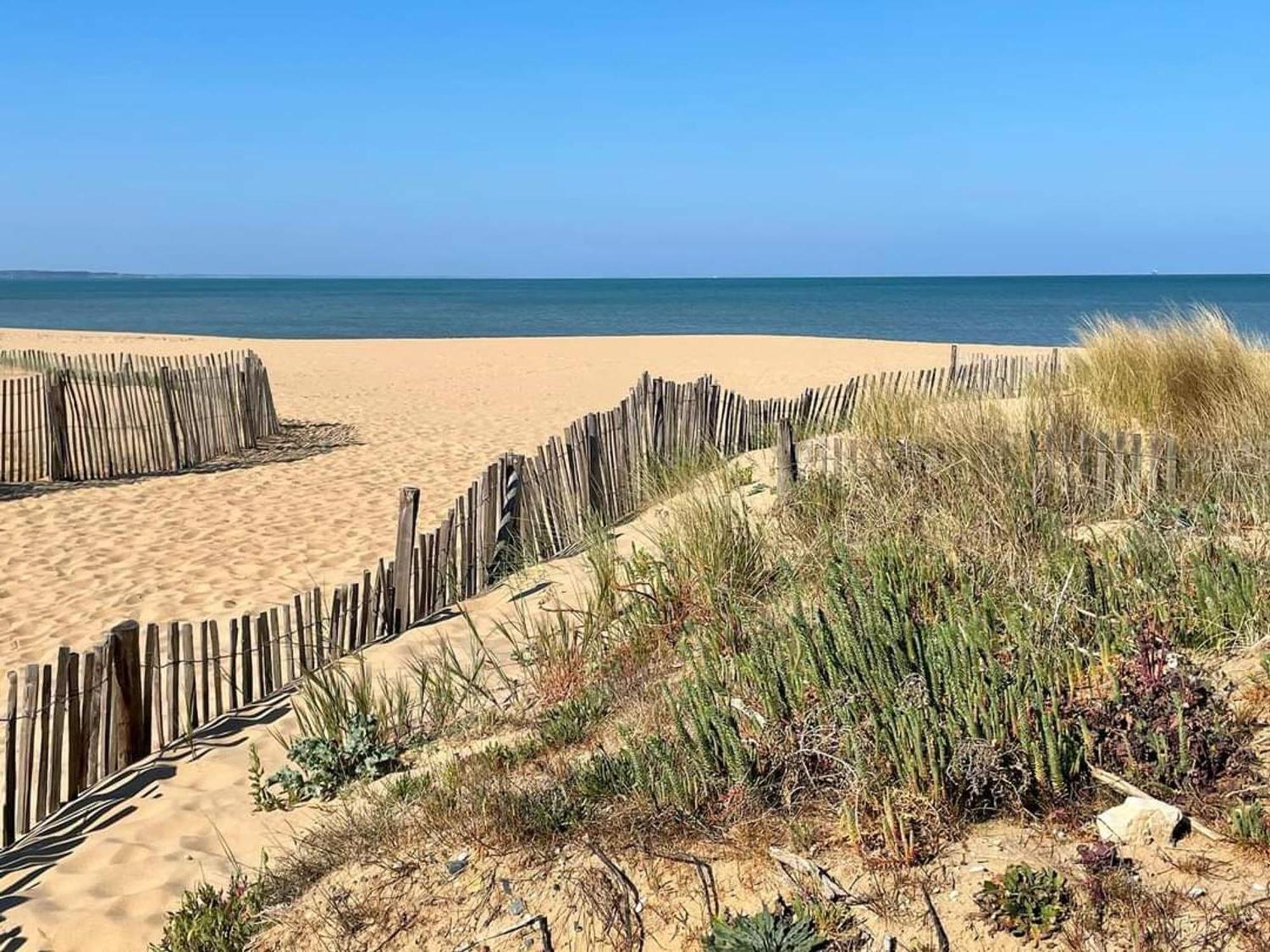 Loft 4 Pers Centre Chatelaillon-Plage, A Deux Pas De La Mer Et Du Casino, Wi-Fi Inclus - Fr-1-706-26 Eksteriør bilde